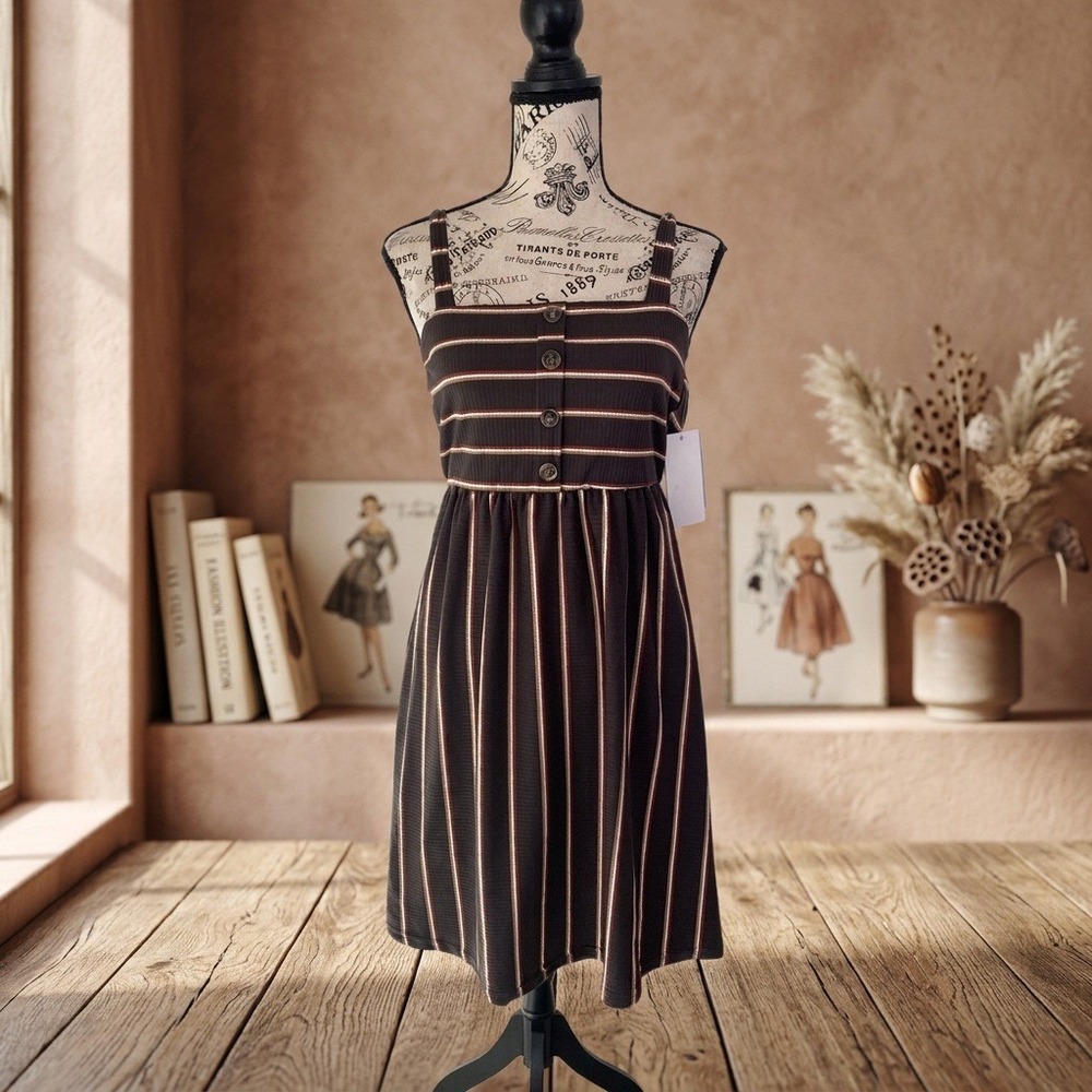 CHANCE Dress Size Small NWT Brown Striped Ribbed Button Front Fit & Flare